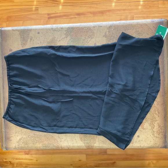 NWT Halara Resort Black Maxi Skirt - Picture 2 of 7